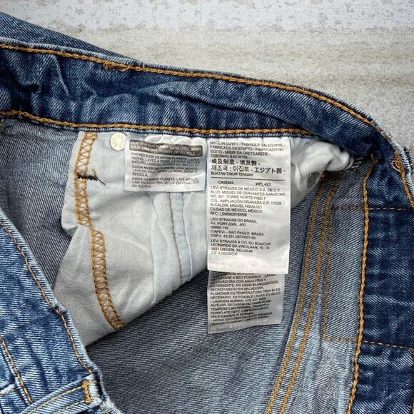 Levis Jeans 527 Slim Bootcut Flared Fit Medium Wash Denim Red Tab - Picture 5 of 7